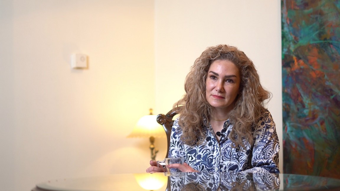 Alaleh Amini — آلاله امینی